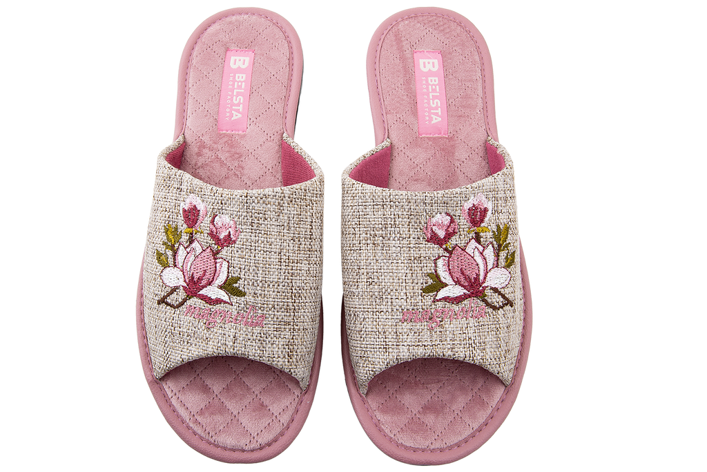 Indoor women's open slippers made of textile and quilted velvet with a magnolia design