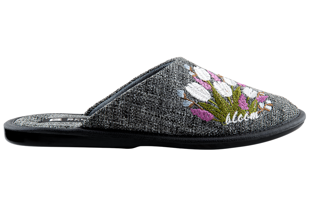 Women's closed-toe slippers made of grey textile, embroidered with a bouquet of tulips
