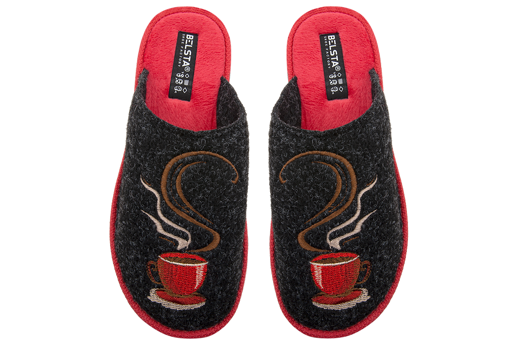 Indoor women's closed slippers made of black Italian felt with red coffee cup embroidery