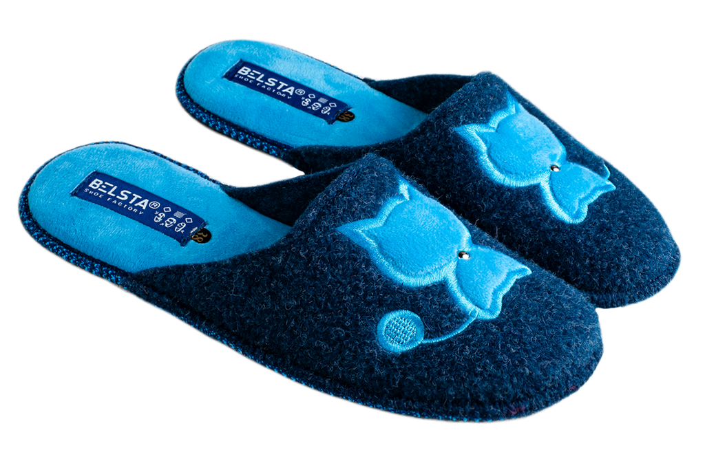 Women's closed slippers BELSTA made of dark blue Italian felt, decorated with cat embroidery