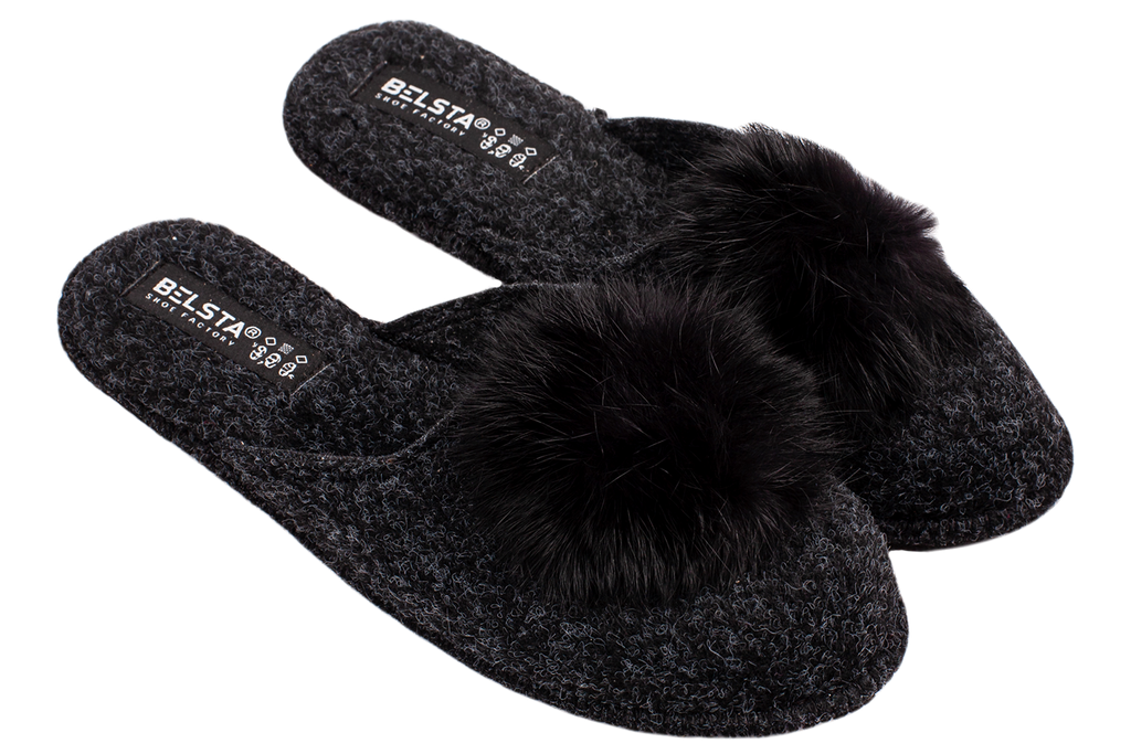 Indoor closed women's slippers made of Italian felt, decorated with fur