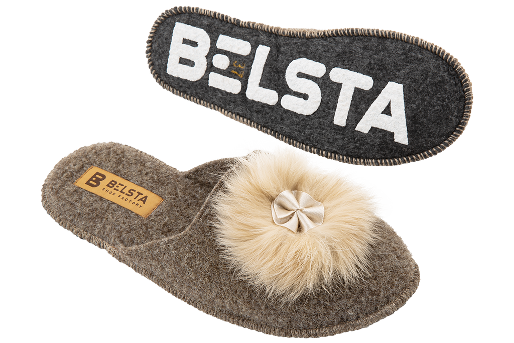 Women's closed slippers BELSTA made of Italian felt, decorated with natural fur